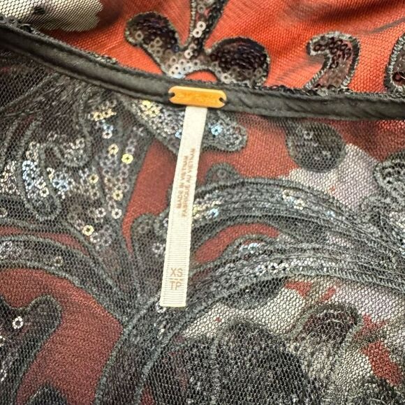 Free People Falling Flowers Frock Mini Dress Red Black Sequins Oversized Size XS - Picture 5 of 7